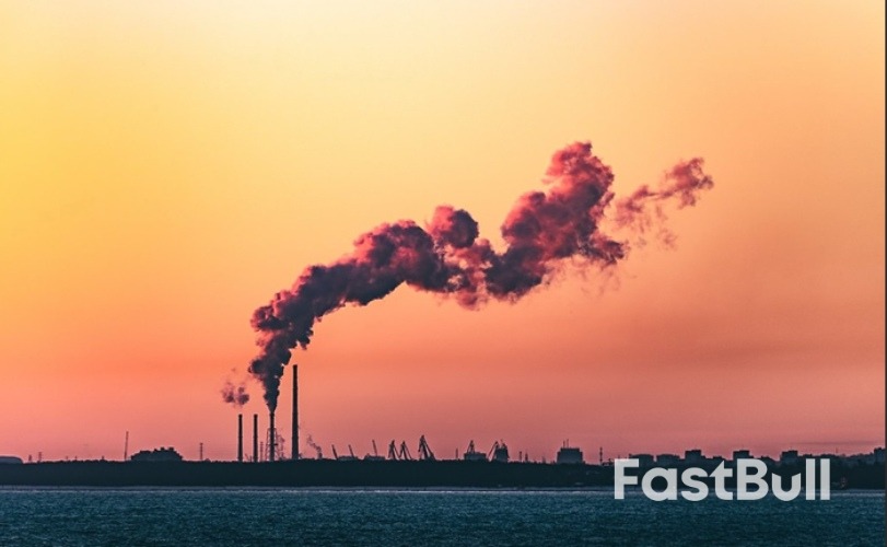 全球能源危机“雪上加霜”:伊朗在波斯湾扣押希腊油轮_1 全球能源危机“雪上加霜”:伊朗在波斯湾扣押希腊油轮_1