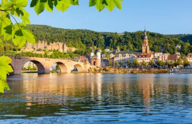 欧洲高温持续，莱茵河水位历史新低德国经济二次受挫_1