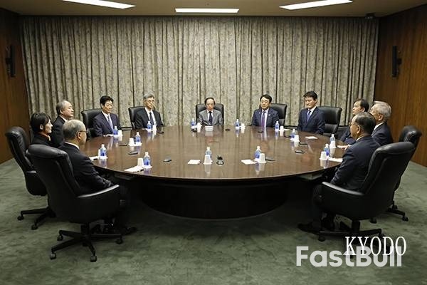 日银将3~4月解除负利率政策纳入“射程”？_1