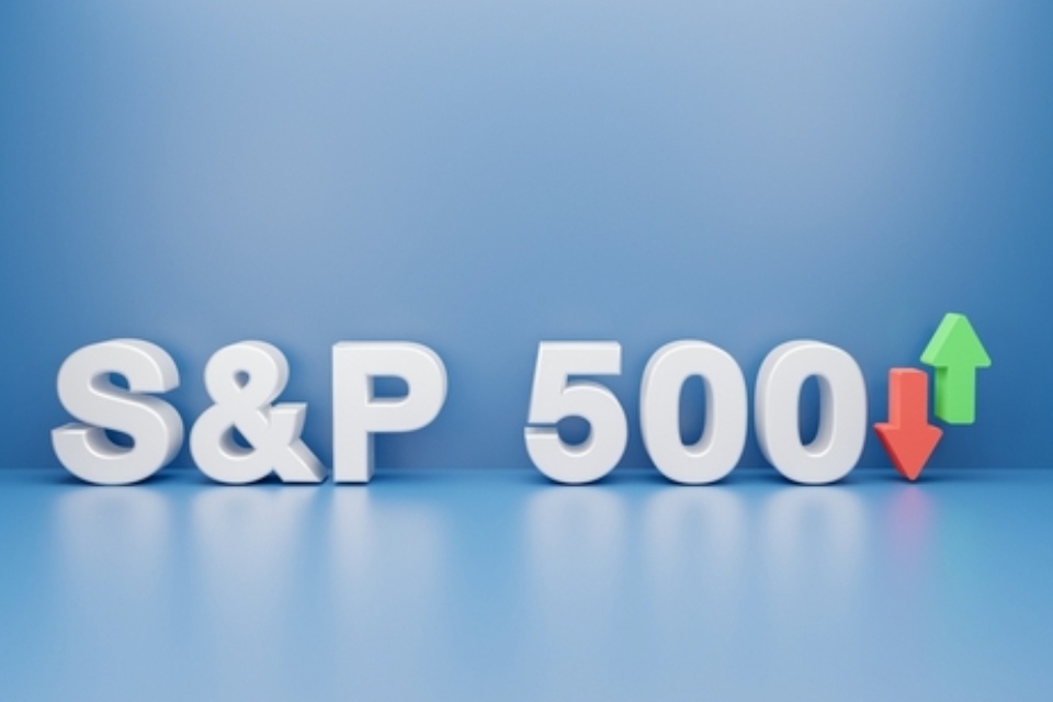 S&P 500 Monitoring Federal Reserve Moves for Market Impact - FastBull