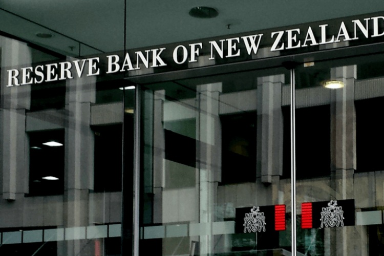 RBNZ Indicates Potential OCR Reduction to 2.5% by Year-End - FastBull