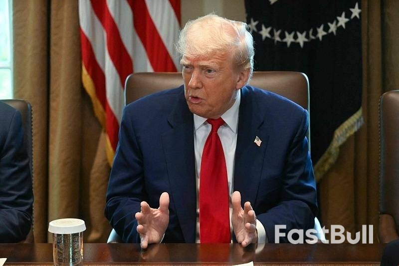 白宫“关税经济学”重创美国经济,特朗普:怪拜登_1 白宫“关税经济学”重创美国经济,特朗普:怪拜登_1