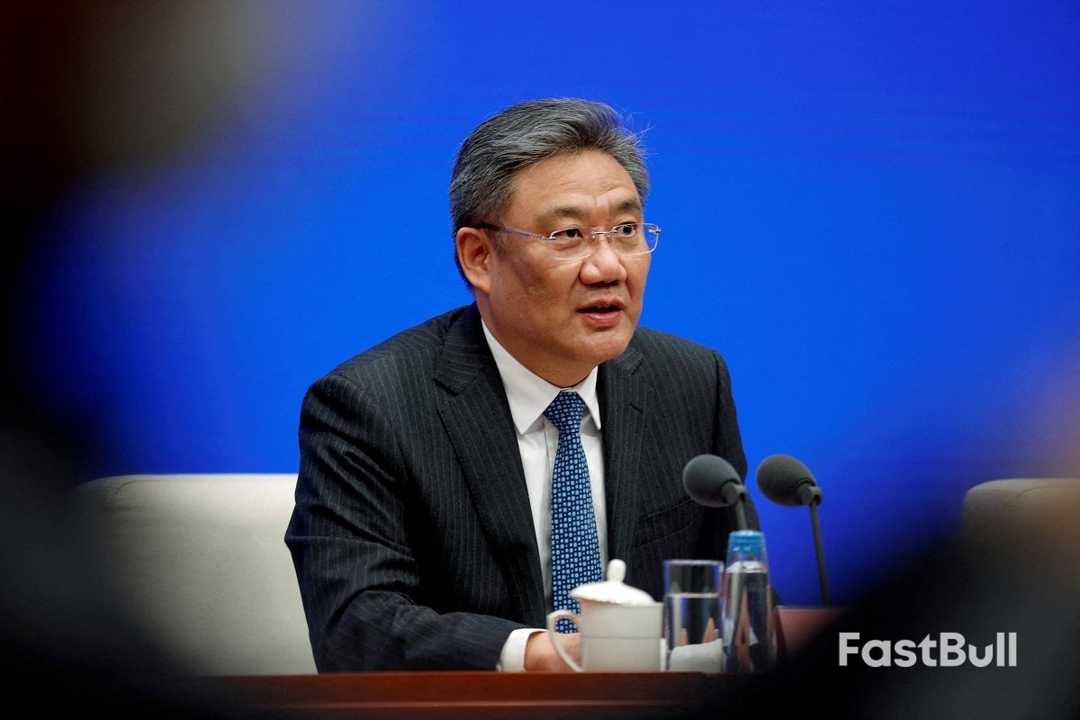 中国商务部谈中美经贸关系：人为“脱钩”是脱不掉的_1