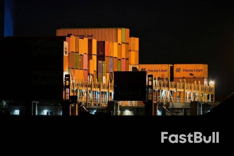 EU chờ đợi lá thư của Trump khi thị trường tiêu hóa đòn thuế quan mới nhất_1 EU chờ đợi lá thư của Trump khi thị trường tiêu hóa đòn thuế quan mới nhất_1