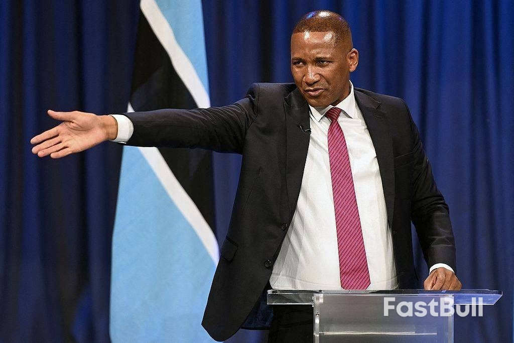 英美集团拟豪掷200亿美元加速铜铁矿转型,希望抛售“拖油瓶”钻石业务_1 英美集团拟豪掷200亿美元加速铜铁矿转型,希望抛售“拖油瓶”钻石业务_1