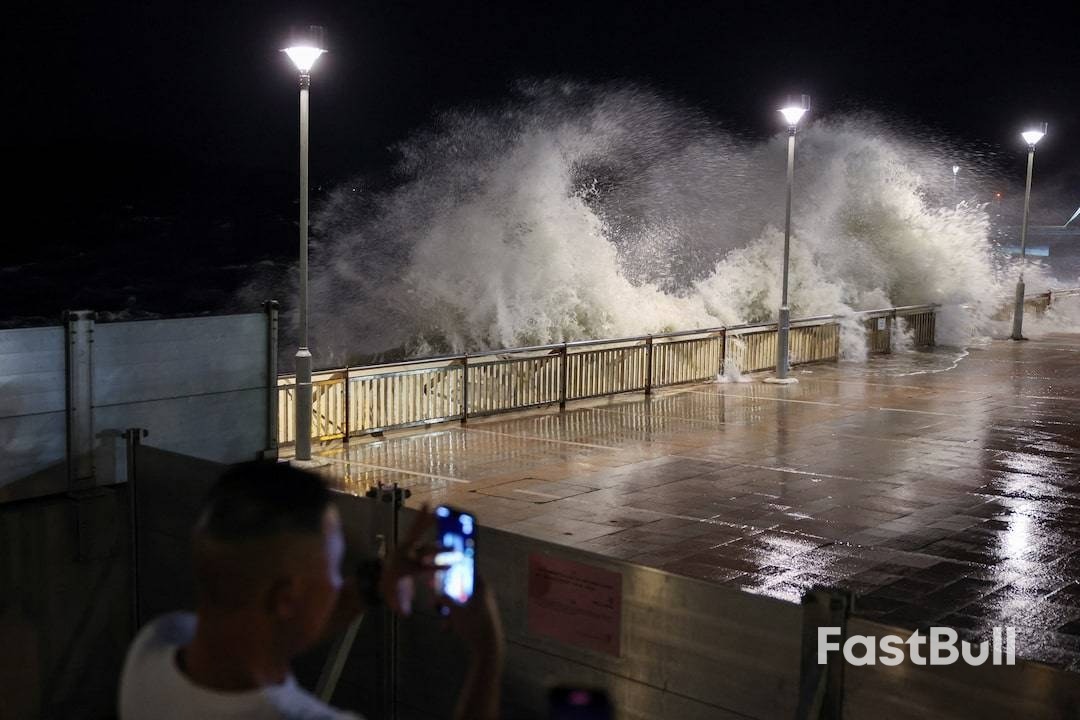 Topan Super Ragasa Menerjang Hong Kong, Korban Meninggal Meningkat di Taiwan_4 Topan Super Ragasa Menerjang Hong Kong, Korban Meninggal Meningkat di Taiwan_4