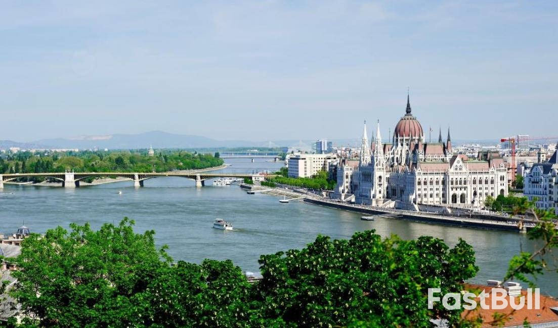 泽连斯基访美谈“战斧”前一日，俄美总统“卡点”通话再约会面_3