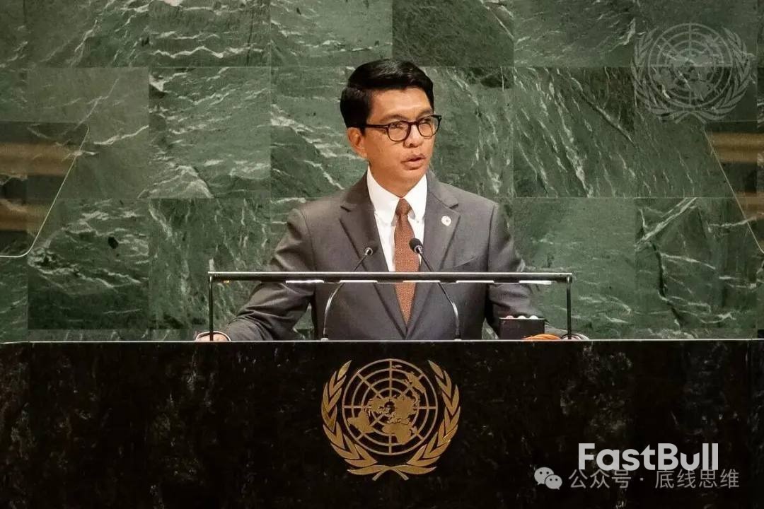 四次共和难逃动荡,非洲最大岛国能否迎来转机?_1 四次共和难逃动荡,非洲最大岛国能否迎来转机?_1