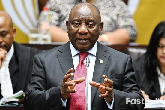 特朗普为什么总是针对南非？_2