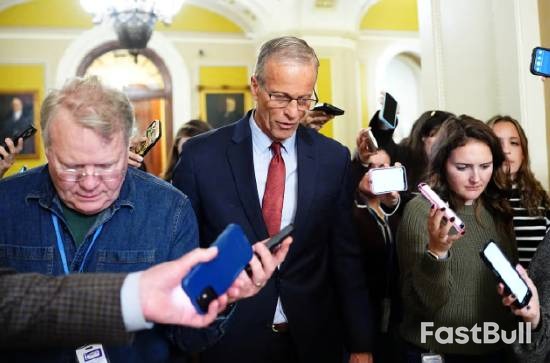 美国参议院扫清结束政府停摆的关键障碍_1 美国参议院扫清结束政府停摆的关键障碍_1