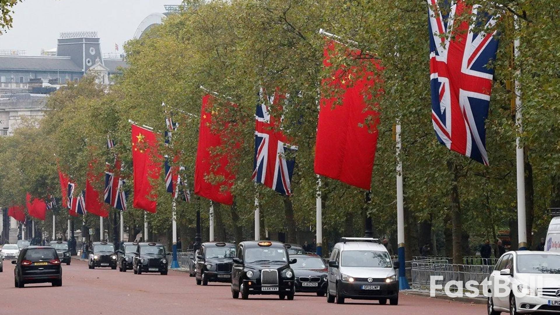 专家：随美致英国对华政策摇摆_1