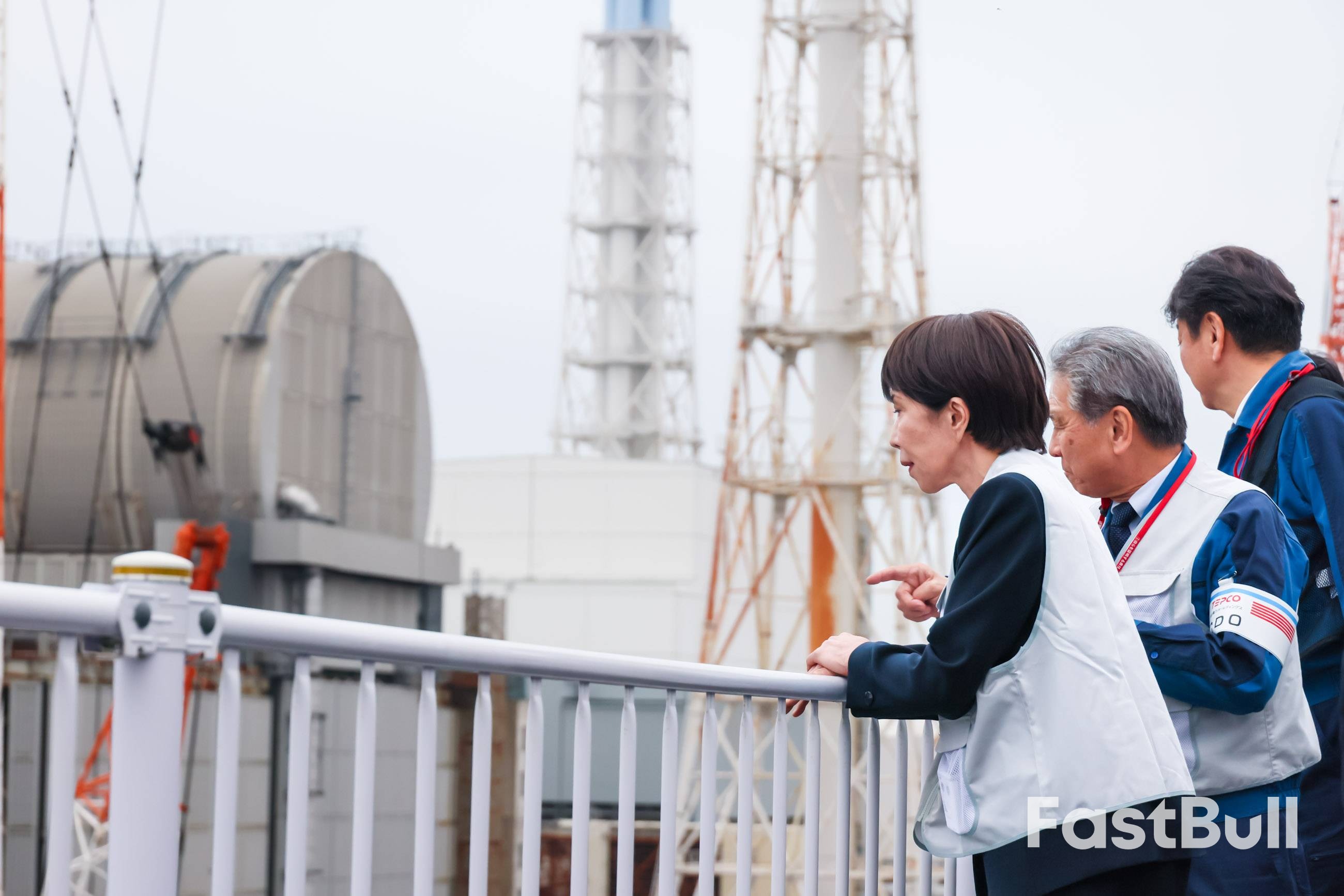 内外交困:高市早苗执政50天,日本经济滑向再次衰退?_2 内外交困:高市早苗执政50天,日本经济滑向再次衰退?_2