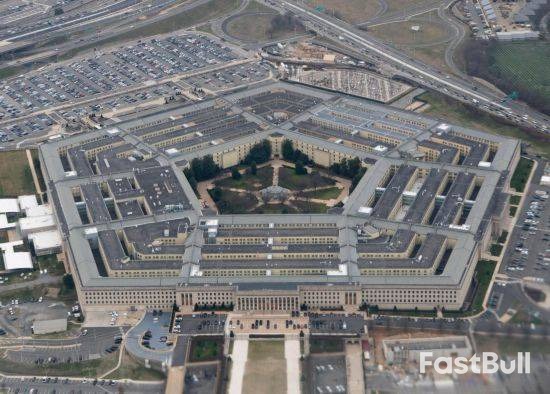 丑闻缠身,美防长陷严重危机_2 丑闻缠身,美防长陷严重危机_2