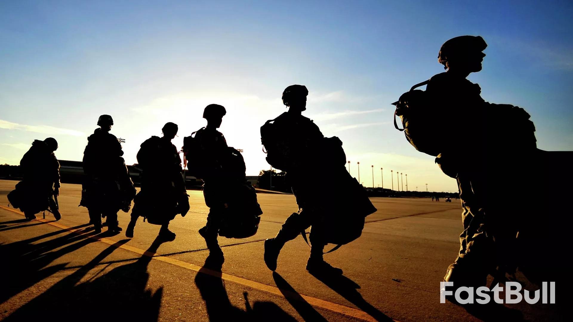 美军剑指加勒比，反毒行动加剧紧张_1