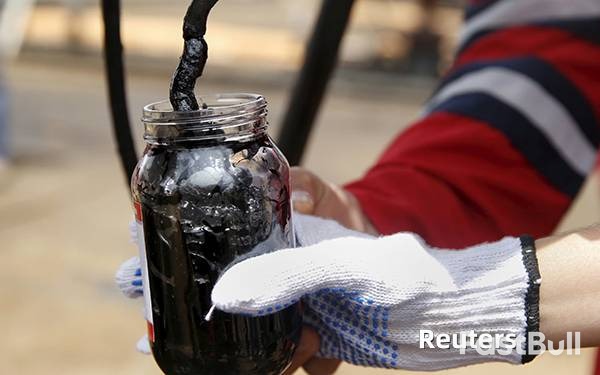 油價新變局:美國盯上委內瑞拉石油_1 油價新變局:美國盯上委內瑞拉石油_1